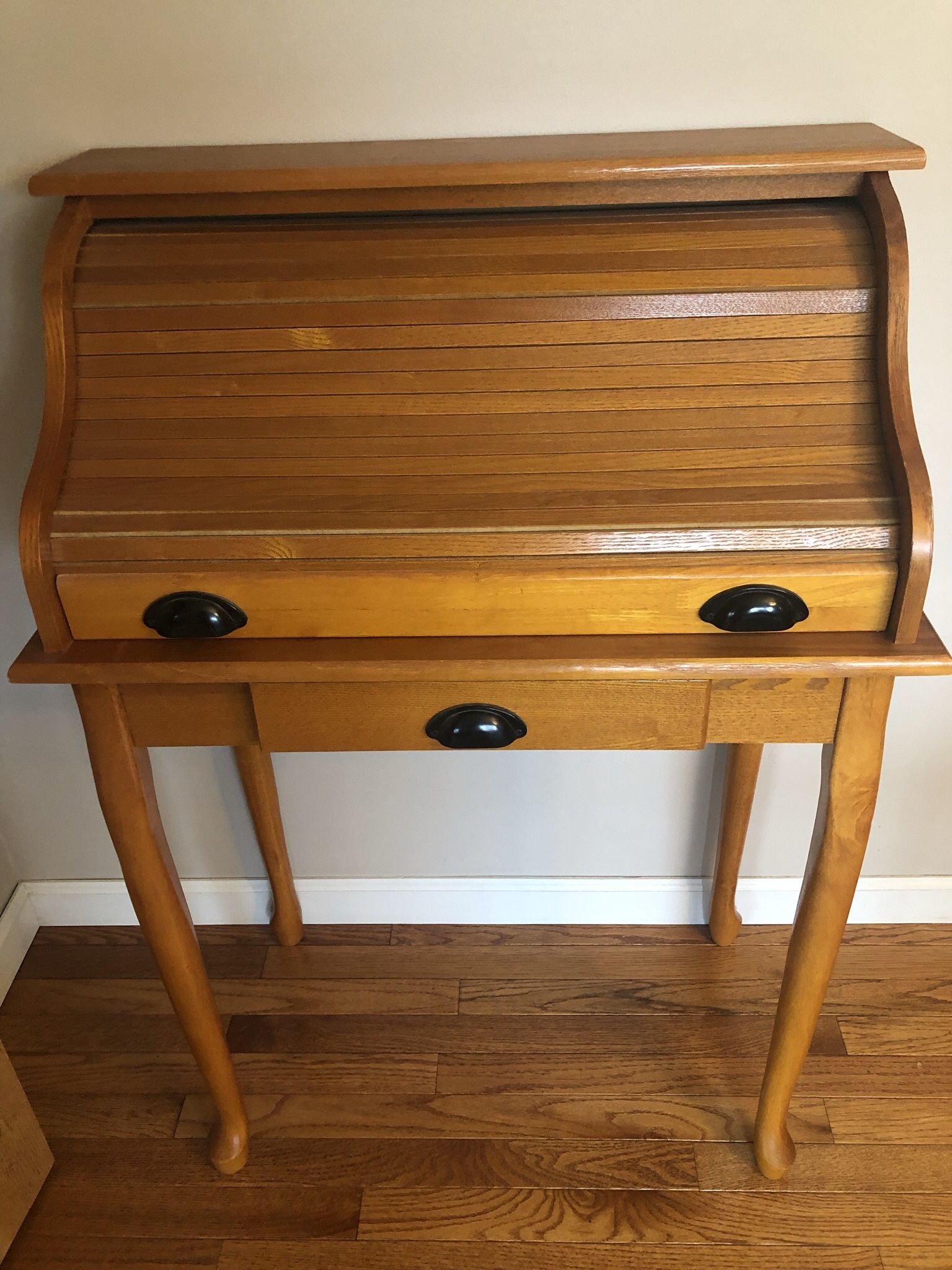 Small Roll Top Desk