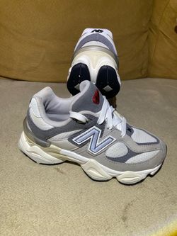 New Balance 9060 kids Shoes Size13