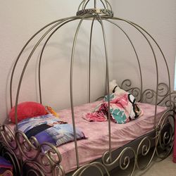 Disney Princess Royal Gold Carriage Kid Bed Frame with mattress – Twin Size