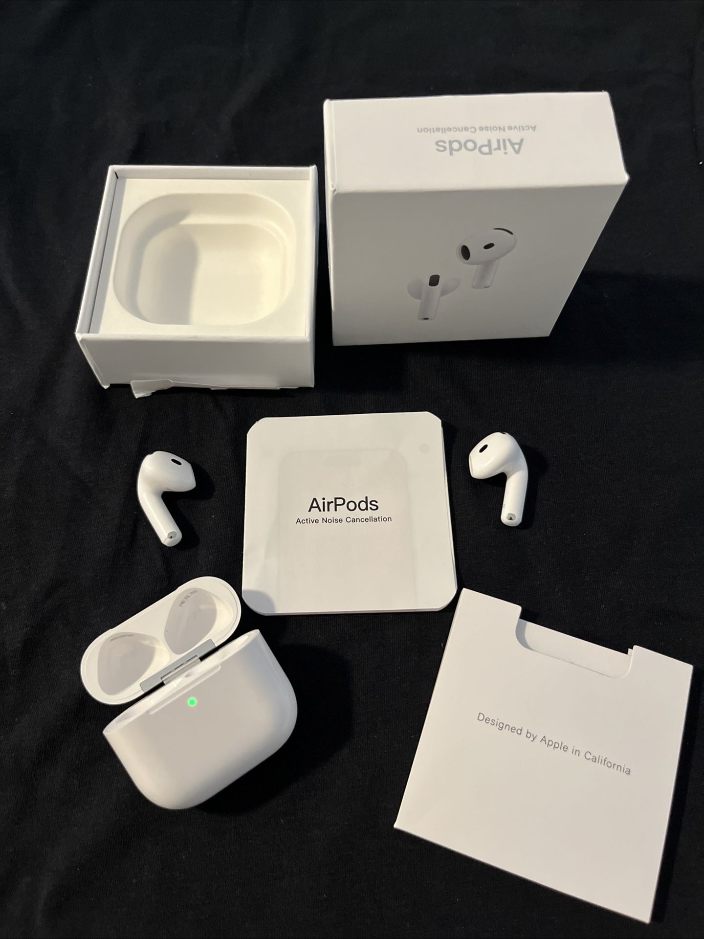 Airpods, Apple Generation 4Active Noise Cancellation