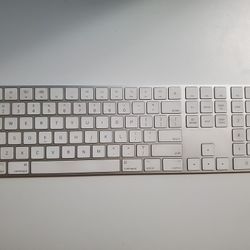 Apple Magic Keyboard With Numeric Keypad
