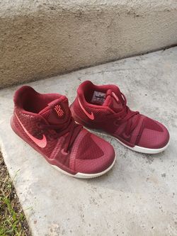Nike kyrie 3