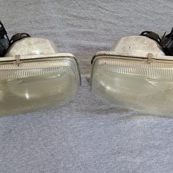 GMC Yukon Headlights Year 01-06