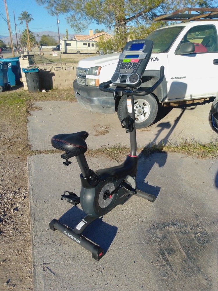 $150 SCHWINN 170 UPRIGHT EXERCISE BIKE