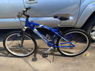 IRONHORSE SONIC XS HARDTAIL MOUNTAIN BIKE BICYCLE LIKE NEW SUSPENSION COMPUTER