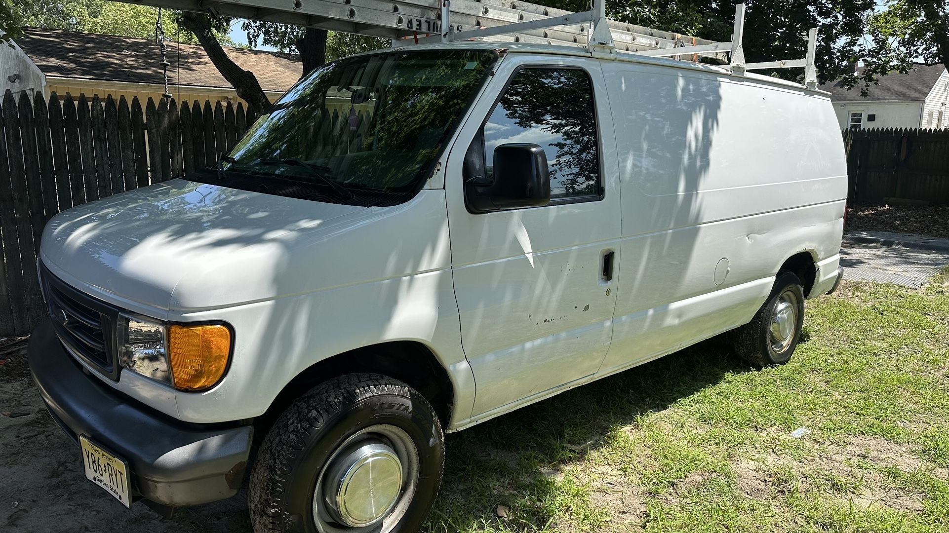 2006 Ford E-250
