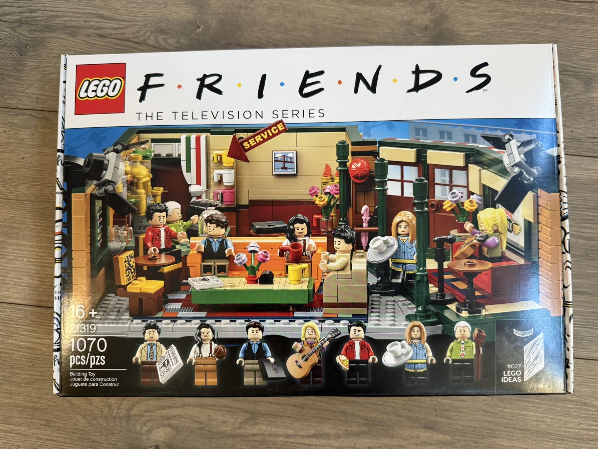 Lego Friends TV Series 21319 Friends Central Perk