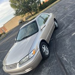 1999 Toyota Camry