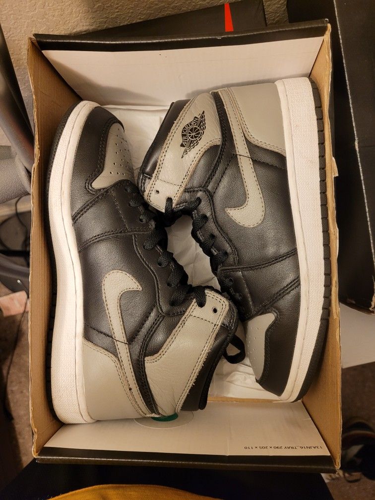 Jordan 1 High Shadow