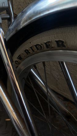 Lowrider bike