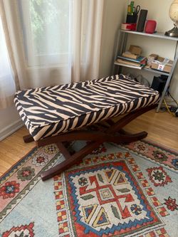Zebra Bench