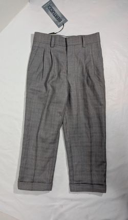 BERTUCCI Elegant Pans size 4, Waist 21 - Inseam 17.