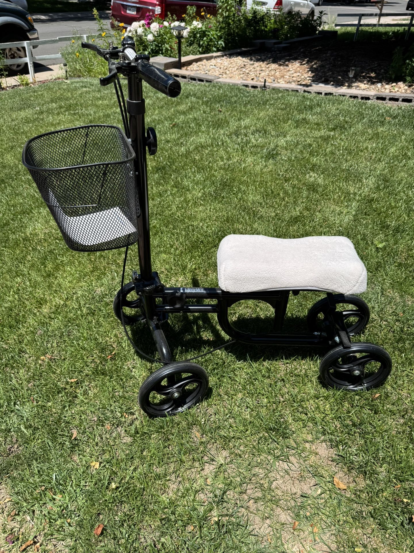 Body Med Knee Scooter