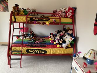 Double Bunk Bed (twin on top, Full-size on bottom)