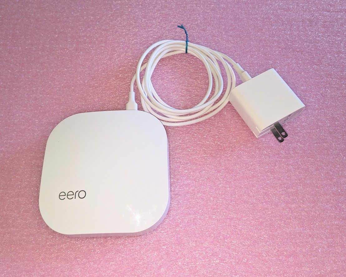 EERO Pro Tri-band Mesh WiFi System B010001