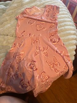 Size 7-8 Dress Delivery Make An Offer