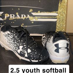 2.5 Youth Softball Cleats Make Ms An Offer
