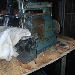 Sewing Machines Blanket Stitch Merrow 