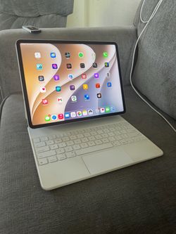 Apple iPad Pro M2 128GB 12.9 Wi-Fi Cellular UNLOCKED