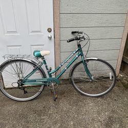 Schwinn Women's Gateway 700c/28" Hybrid Bike