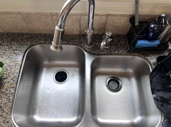 Kitchen sink and Moen faucet