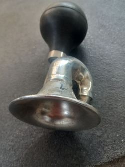 Vintage Squeeze Bulb Horn