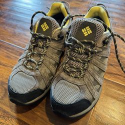 Columbia Womens Shoes Size 7.5 Hiking Trail Redmond Waterproof Omni Grip Comfort