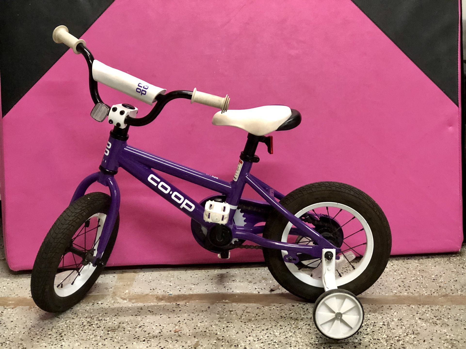 REI Co Op Rev 12 Kids Bike