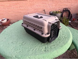 Small Pet Kennel