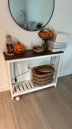 Entryway table