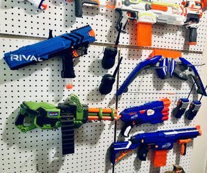 Nerf Gun Arsenal w Two Wall Mounts for Sale in Los Angeles CA