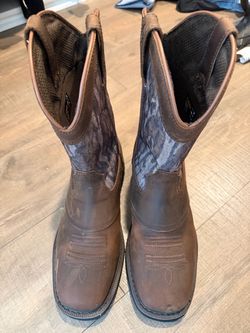 Brown Leather Western Work Boots with Camo Shaft