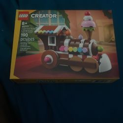 Lego Celebration Series 4 Gingerbread Train Ornament