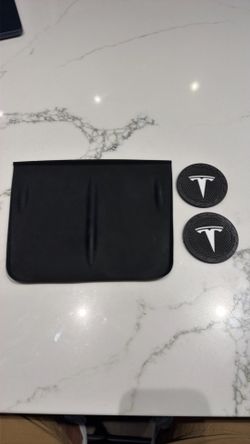 2023 Tesla Model 3 silicon charging pad cover and cup holder logo inserts