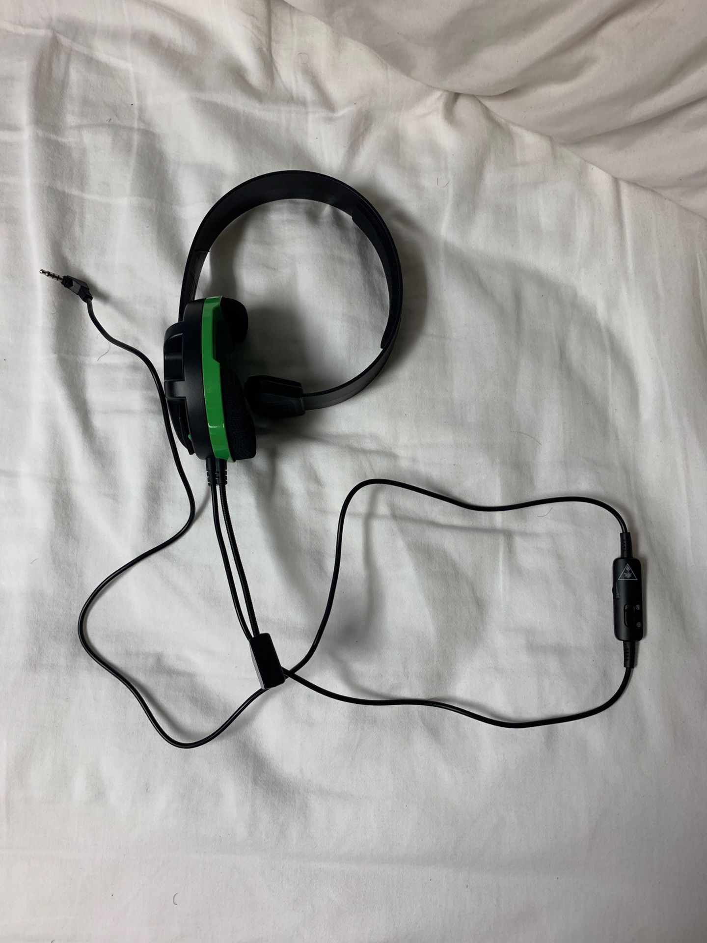 Green turtle beach Xbox headset