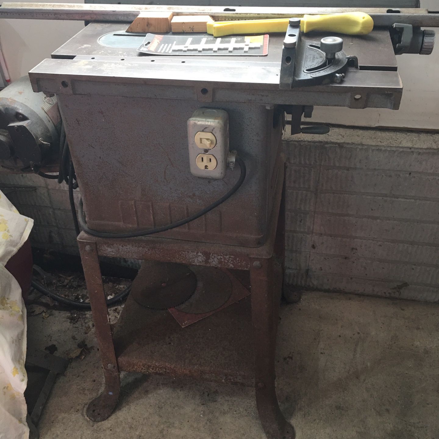 Vintage Homecraft Table Saw