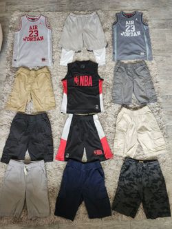 Boys Size 10/12 lot of clothes