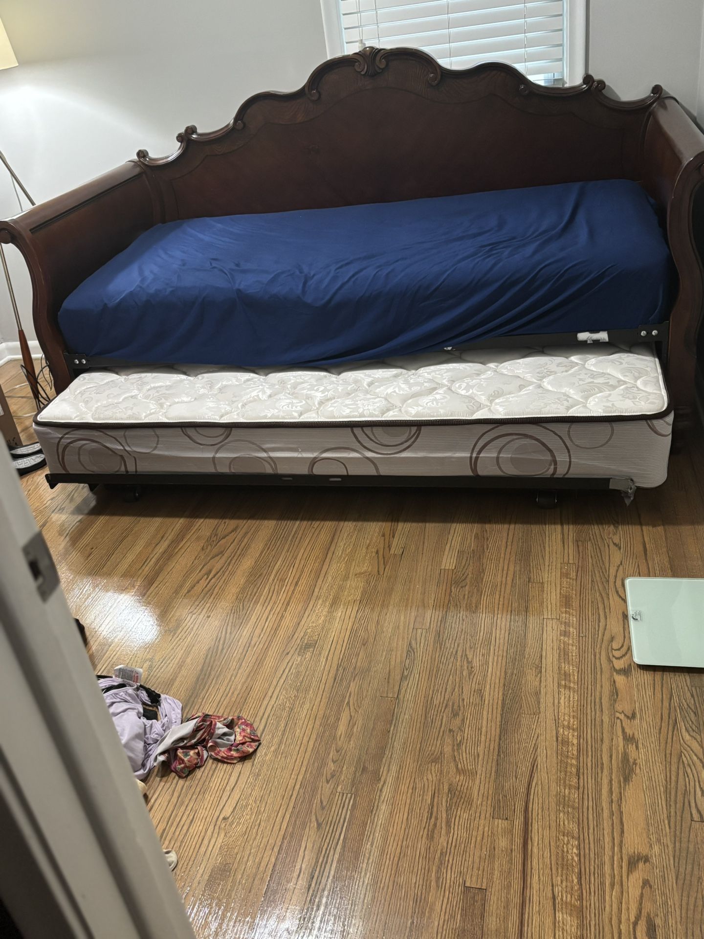 Good Quality From Pet Free Home