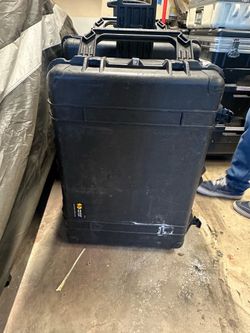 1690 Pelican Cases