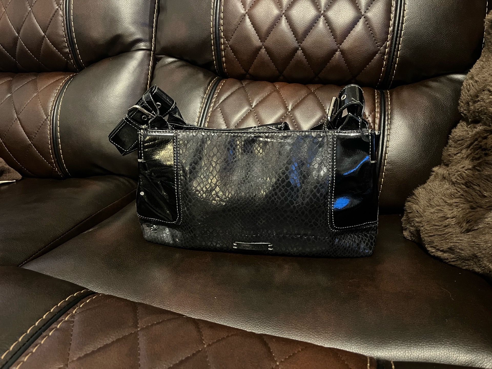 Vintage Nine West / Nine & Co black leather shoulder bag