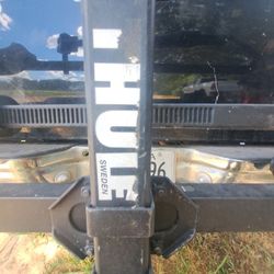 Thule 9044 - 2 Bike Hitch Mount Bike Rack