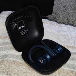 BEATS WIRELESS EARBUDS 