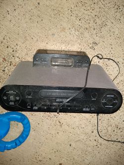 SONY IPHONE/IPOD RADIO