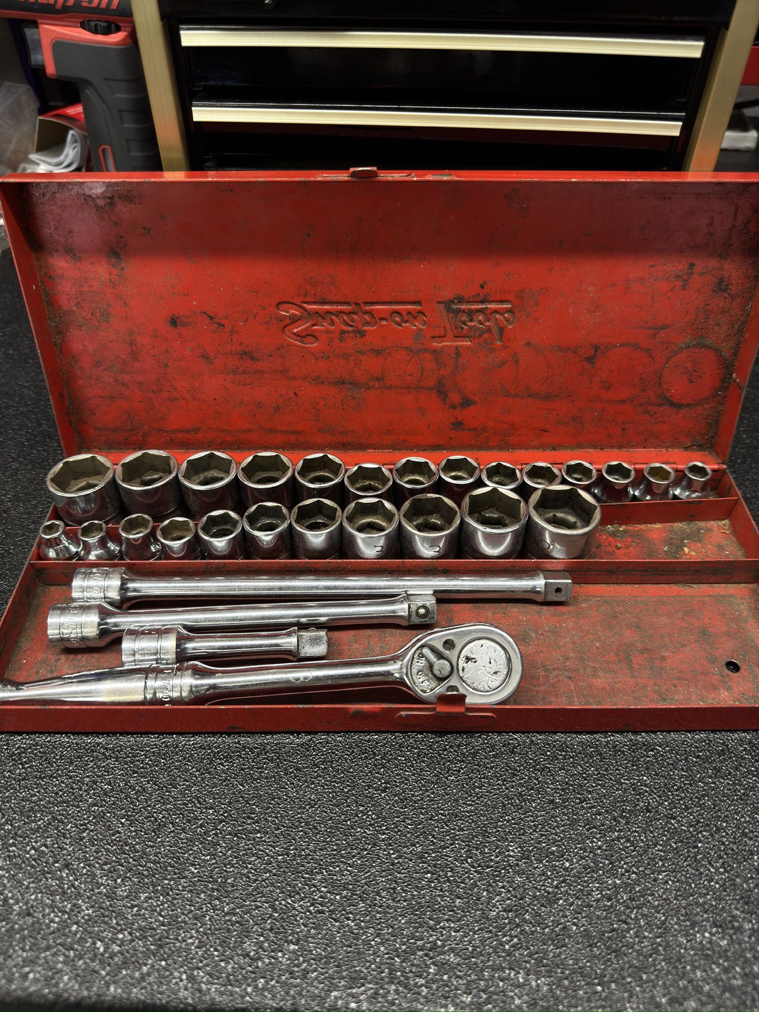 Vintage Snap On 3/8 drive socket set
