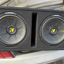 KICKER - CompC 12" Loaded Enclosures Dual Single-Voice-Coil 2-Ohm Subwoofers - Black
