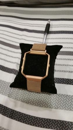 Fitbit blaze band with frame(rose gold).