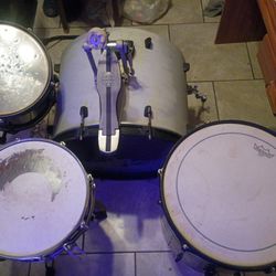 4 Piece Drums