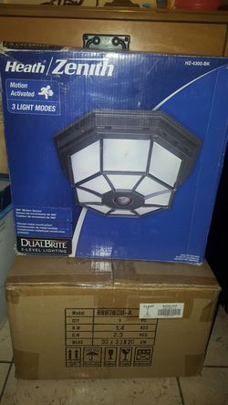 motion activated 3 light modes light fixture new