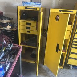 Cornwell Toolbox W Side cabinets, hutch and Tools