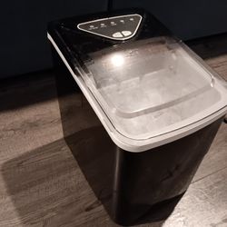 Ice Maker